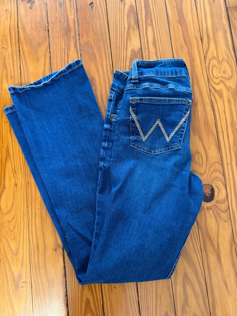 Wrangler Boot Cut Jeans in Blue Wash